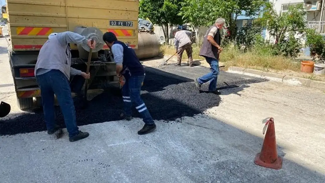 'Bozulan yollarda bakım çalışması'