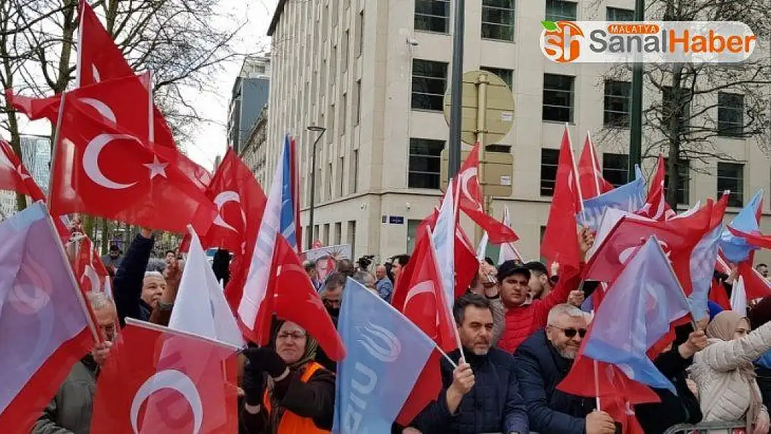 Brüksel'deki Türkler Cumhurbaşkanı Erdoğan'ı karşılamayı bekliyor
