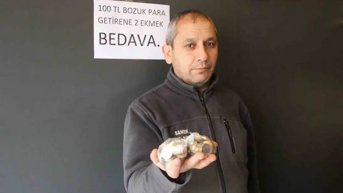 'Bu fırına 100 TL bozuk para getirene 2 ekmek bedava'