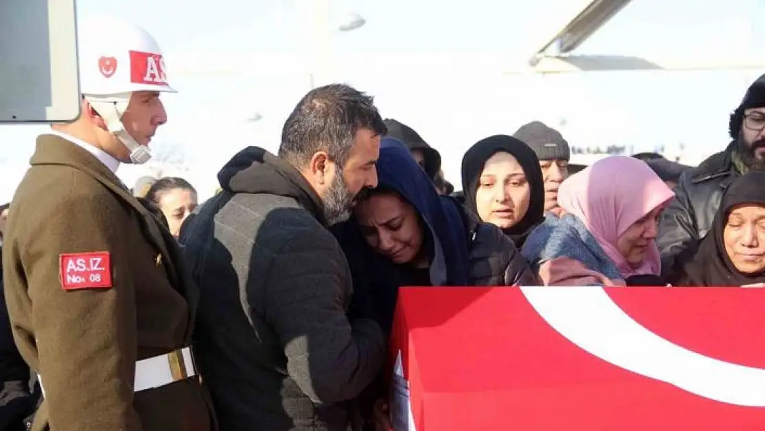 'Bu fotoğrafta bulunan sadece bir kişi hayatta kaldı'