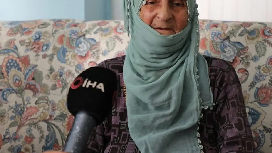 'Büyük taarruzla yaşıt 99´luk Pembe nine vefat etti'