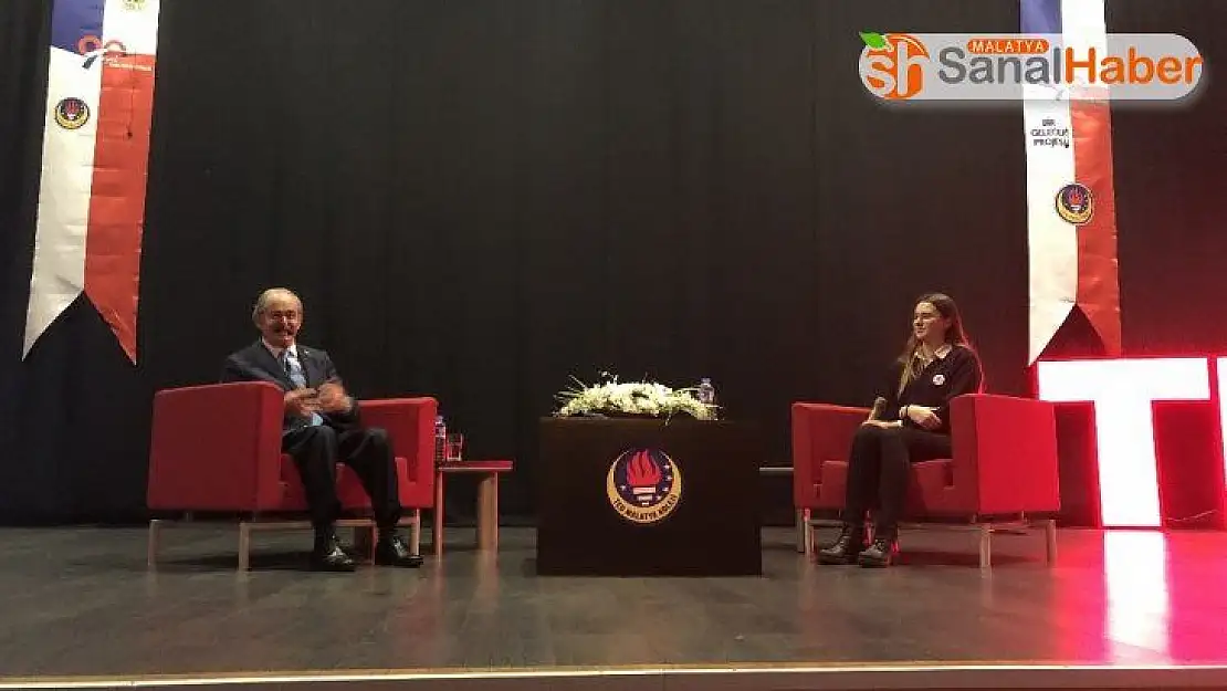 Büyükerşen öğrencilerle buluştu