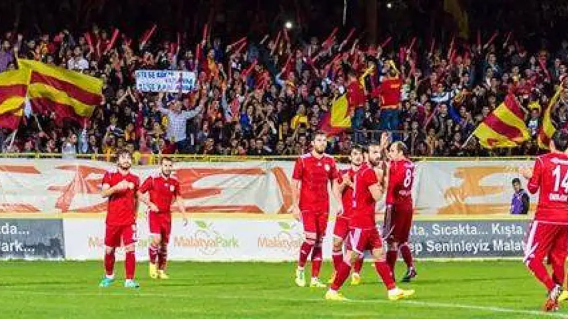 YENİ MALATYASPOR LİDERLİĞİ KAPTIRDI