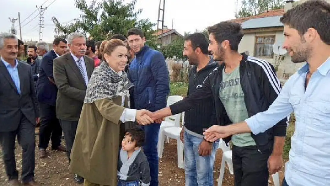 'TEK VÜCUT OLMAK ZORUNDAYIZ'