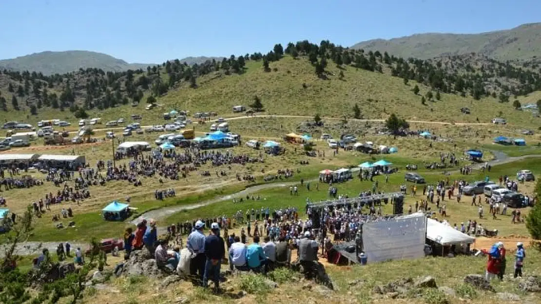 'Çağlayancerit Ayran Pınarı Festivali pandemi nedeniyle bu yıl iptal'