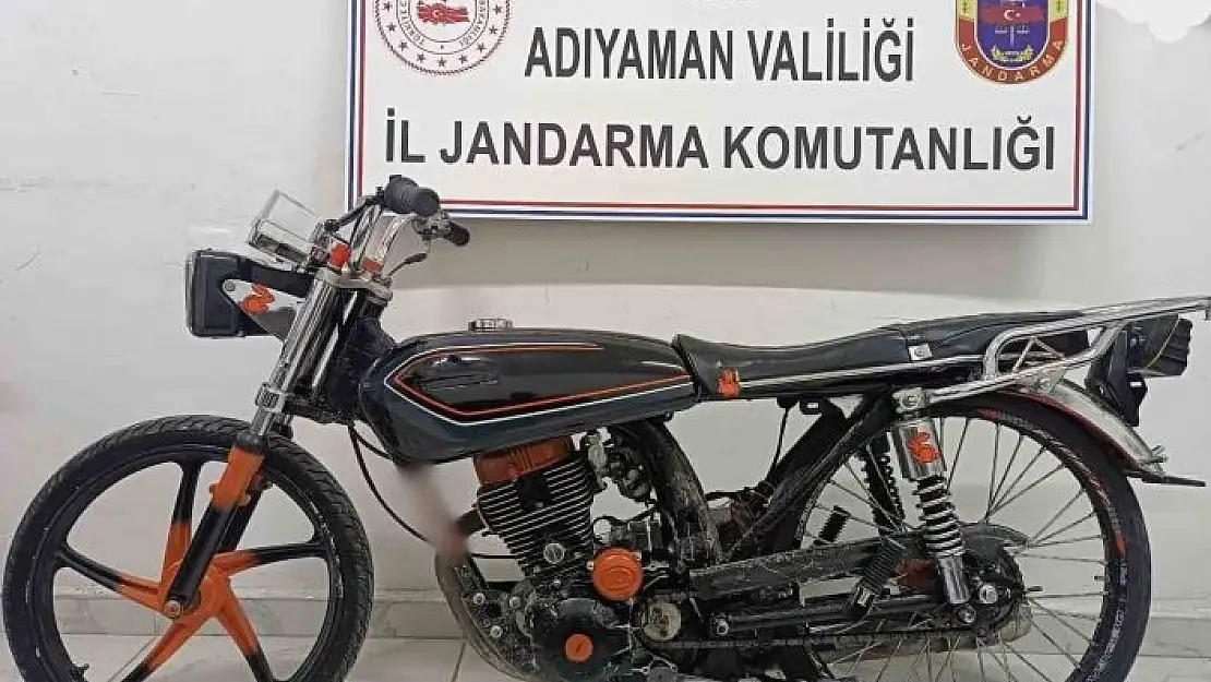 'Çalıntı motosikletle kaçarken yakalandı'