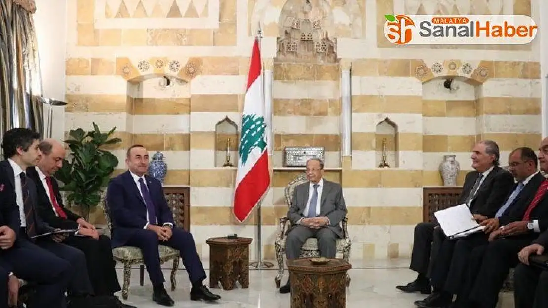 Çavuşoğlu, Lübnan Cumhurbaşkanı Aoun ile bir araya geldi