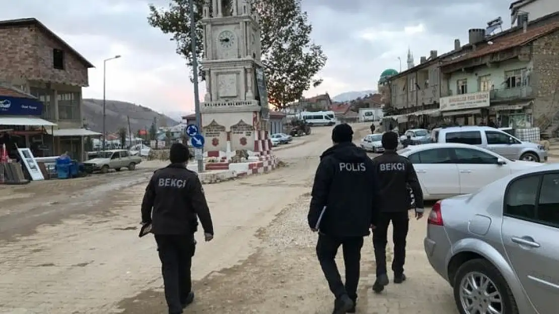 'Çelikhan´ın sokak ve caddeleri boş kaldı'