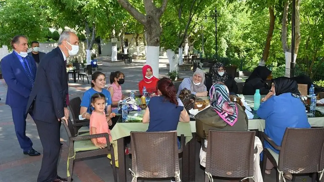 'Cevizli Park hizmete açıldı'