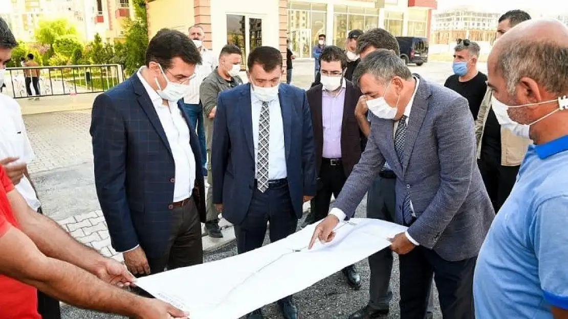 'Çiftlik Caddesinde asfalt sevinci'