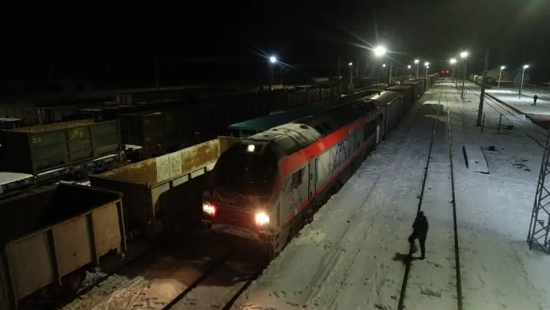 'Çin ve Rusya´ya giden ihracat treni Sivas´ta'