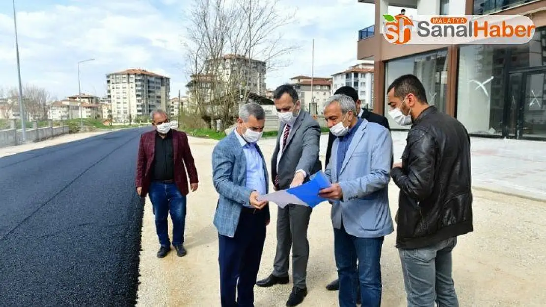 Çınar asfalt çalışmasını yerinde inceledi