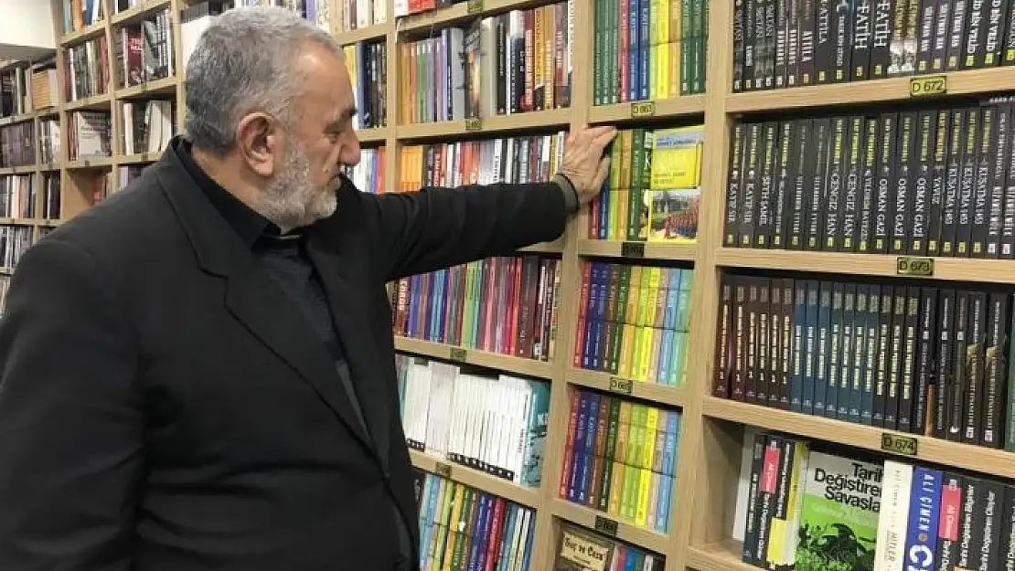 'Çobanlık yaparken çöpten bulduğu kitap hayatını değiştirdi'