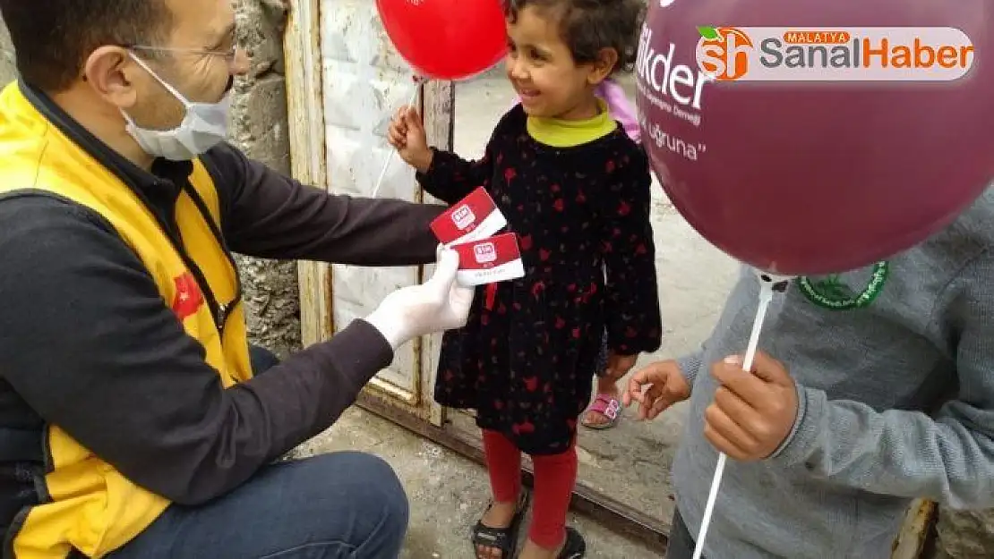 Çocuklara bayram hediyesi