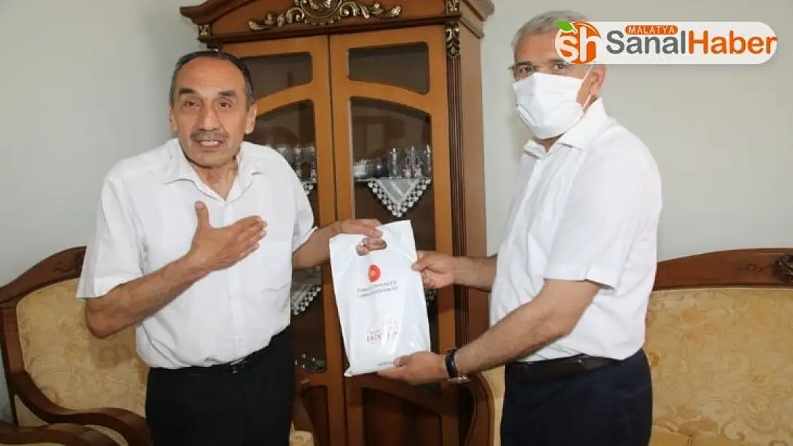 Cumhurbaşkanı Erdoğan´ın emanetini teslim ettik