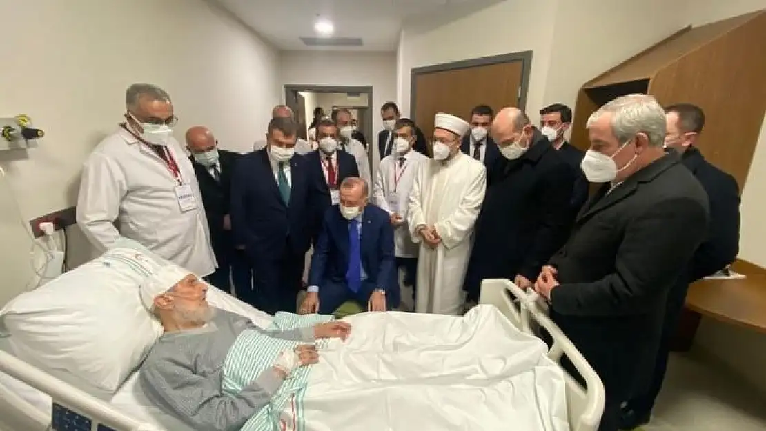 'Cumhurbaşkanı Erdoğan´ın ziyaret ettiği kanaat önderi Hafız Abdullah Nazırlı hayatını kaybetti'