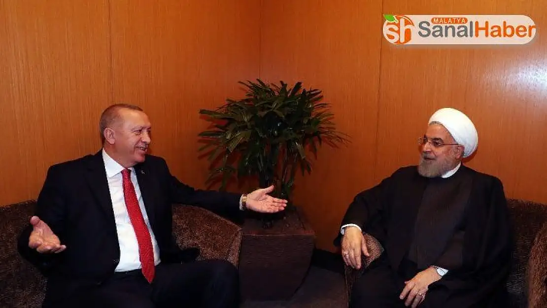 Cumhurbaşkanı Erdoğan, İranlı mevkidaşı Ruhani ile görüştü
