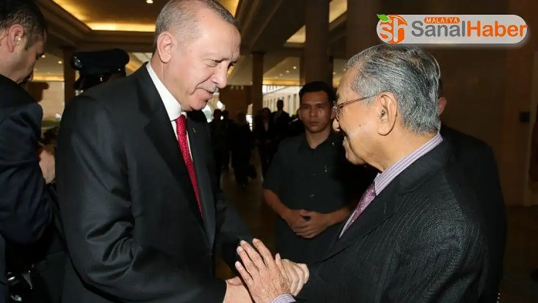 Cumhurbaşkanı Erdoğan, Malezya Başbakanı Muhammed ile görüştü
