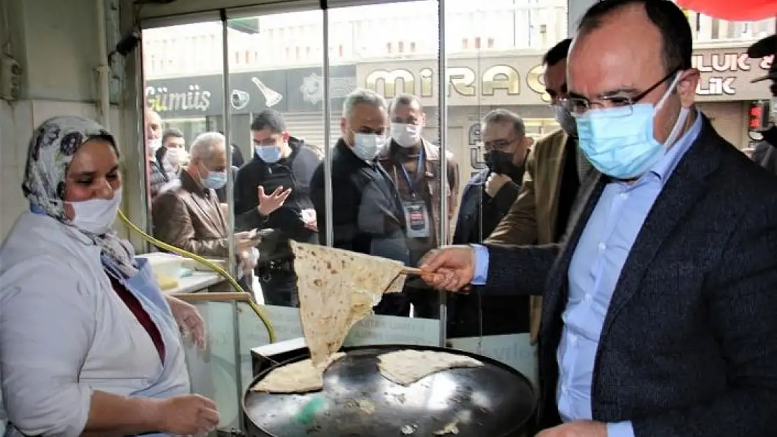 'Denetime çıkan Vali, hem çay borçlarını ödedi, hem de  gözleme yaptı'