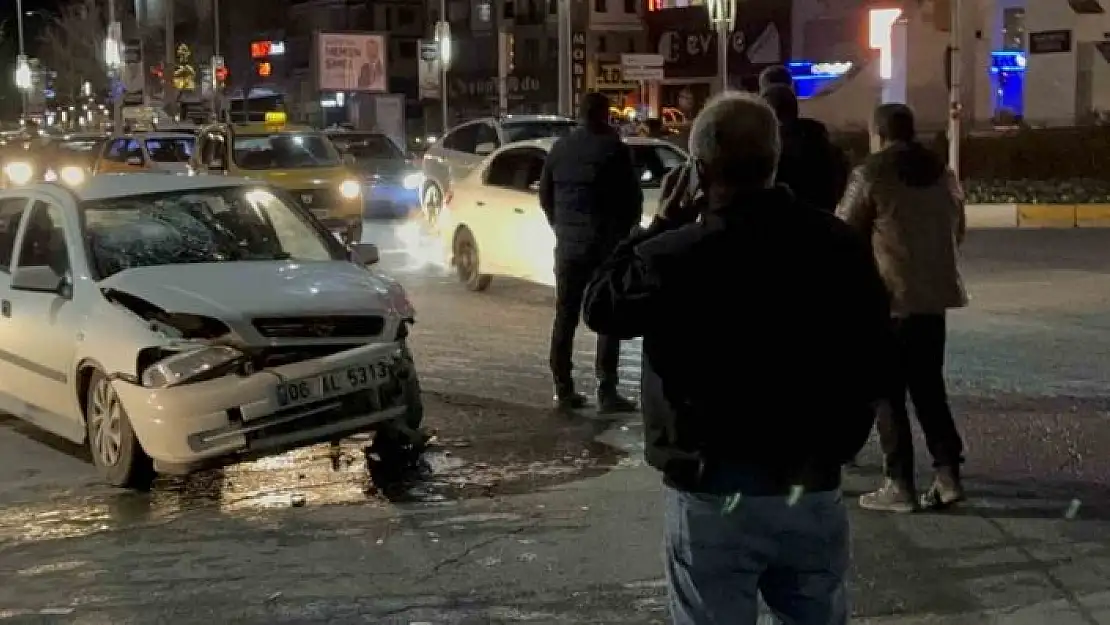 'Deprem bölgesi Nurdağı´ndan babasının cenazesine geldi, kaza yaptı'