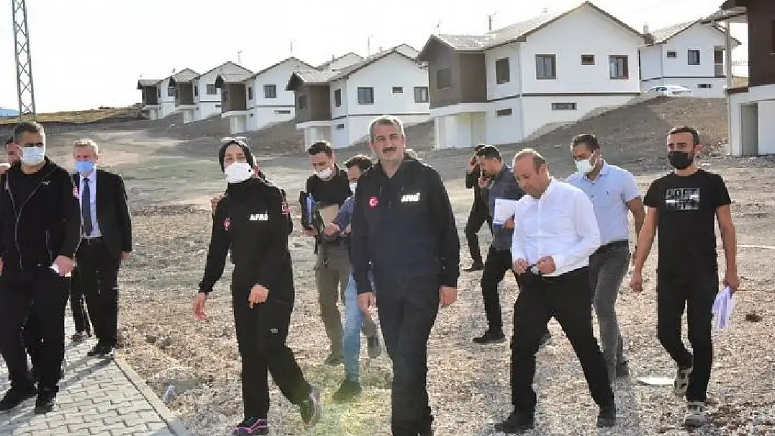 'Deprem konutlarında ''teslim'' müjdesi'
