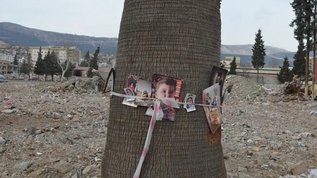 'Depremden geriye fotoğraflar kaldı'