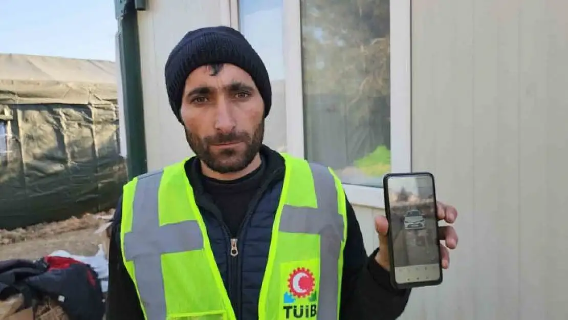 'Depremin simgesi olan Azerbaycanlı Server´e yeni araba hediye edildi'