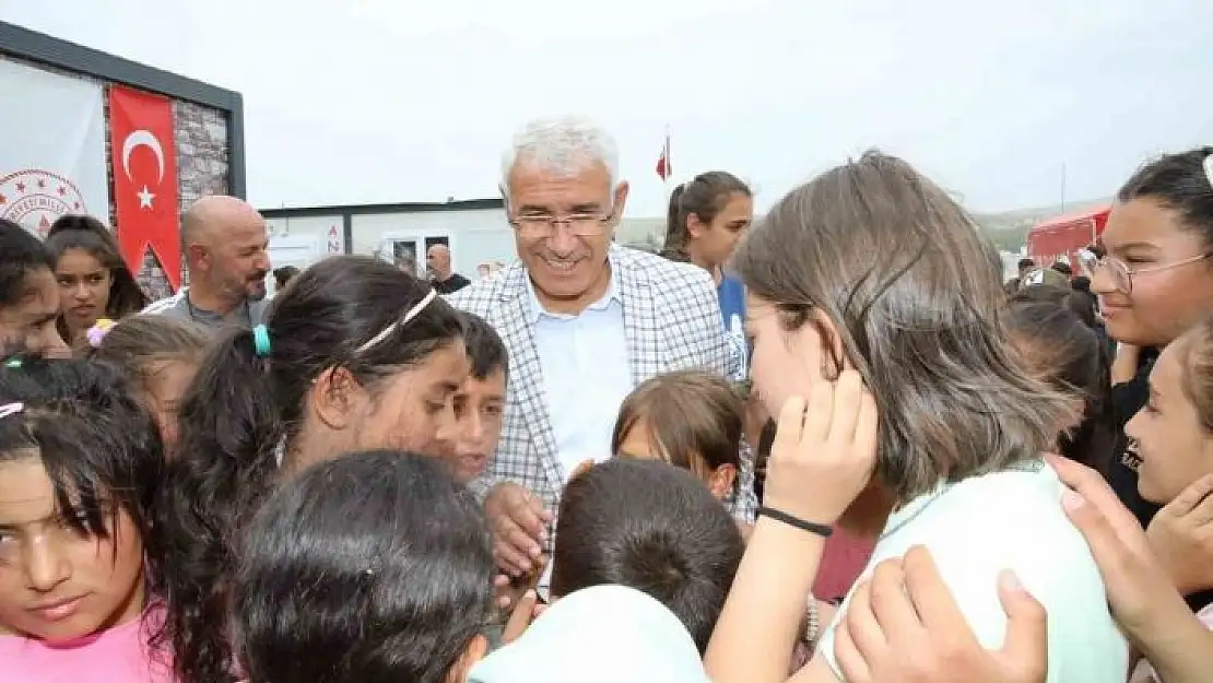 'Depremzede öğrenciler dereceye girmek için yarıştı'