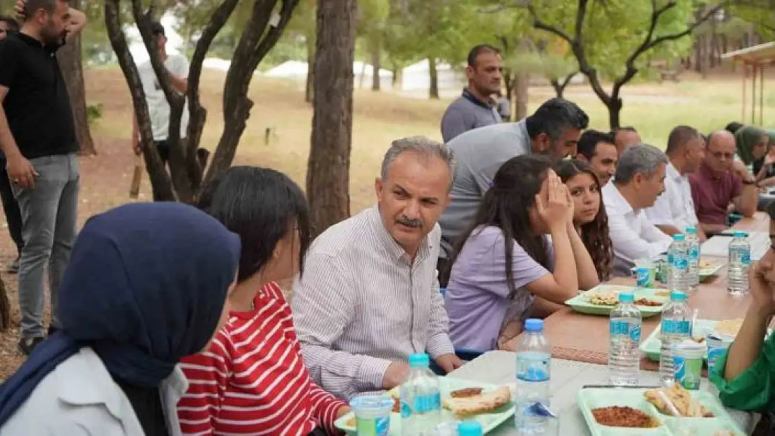 'Depremzede öğrencilere moral etkinliği'