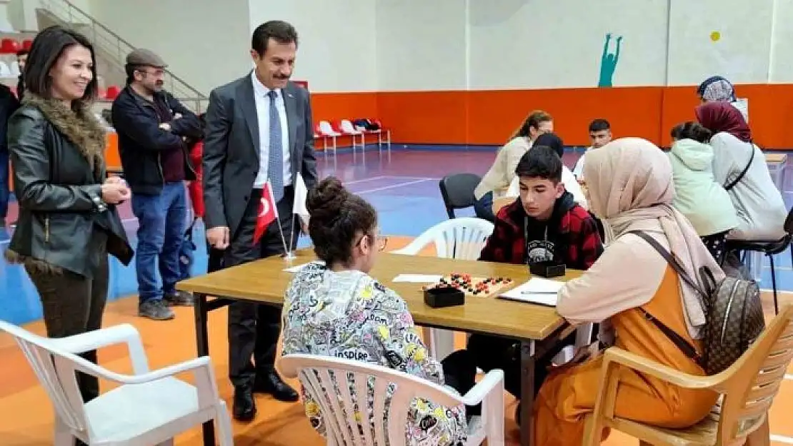 'Dereceye giren öğrenciler ödüllendirildi'