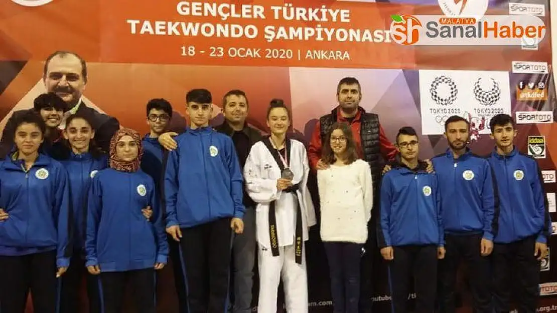 Dereceye giren sporcular milli takıma seçildi
