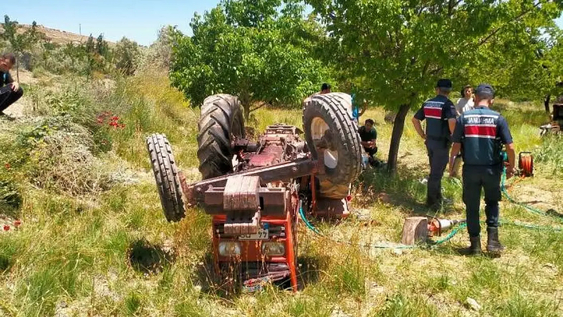 'Devrilen traktörün altında kalan sürücü hayatını kaybetti'