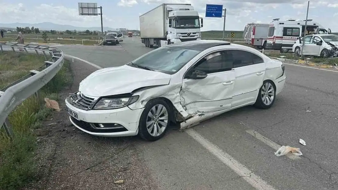 'Dikkatsizlik kazaya neden oldu, 11 yaralı'