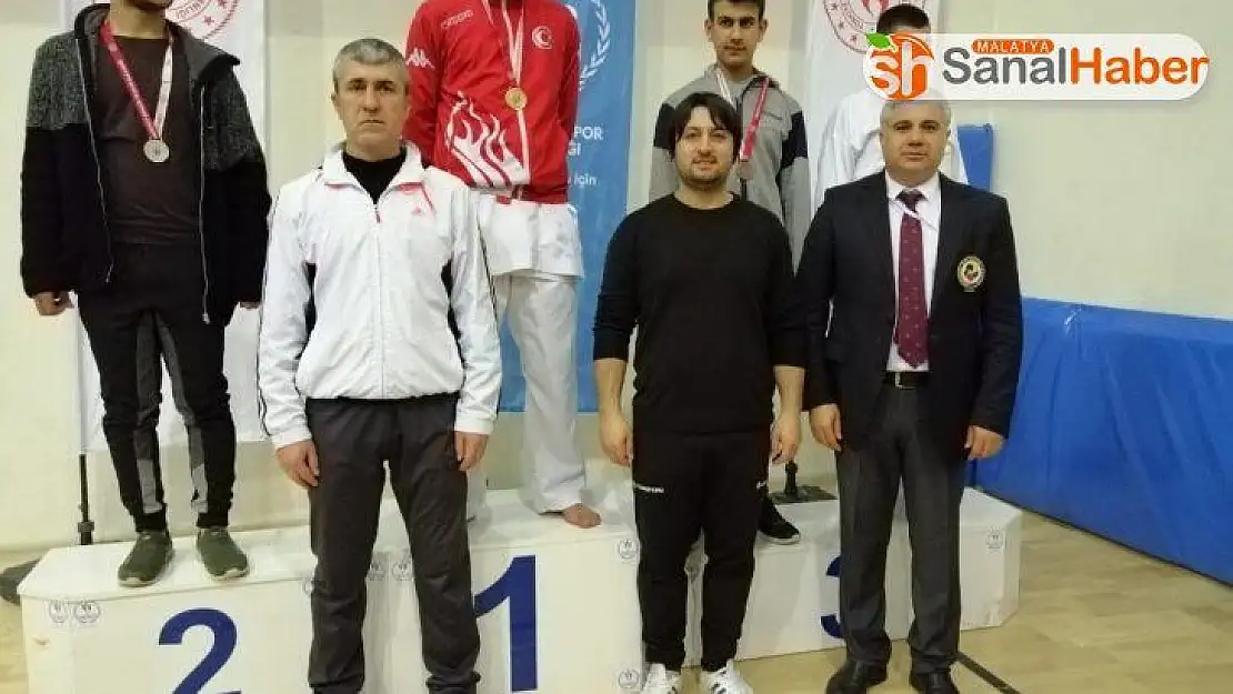 Doğan karate müsabakalarından başarıyla döndü