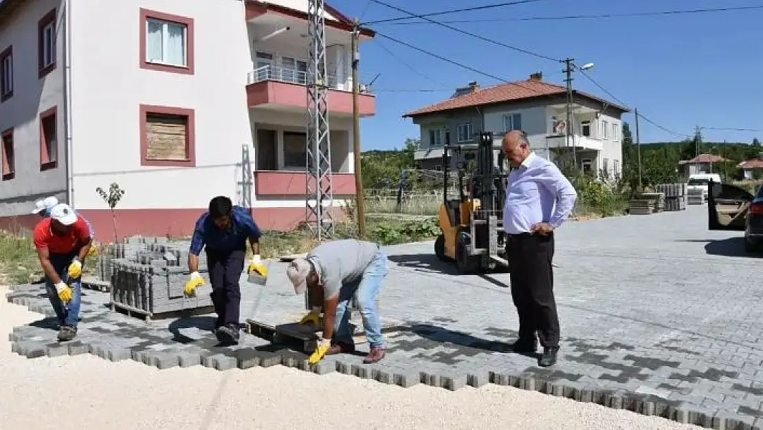 'Doğanşehir´de asfalt ve parke çalışması'