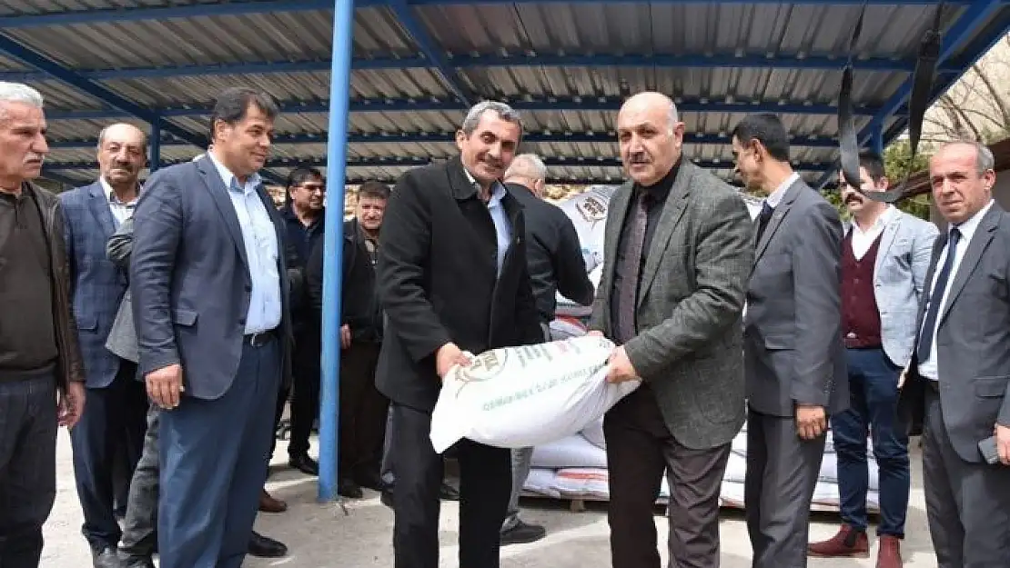 'Doğanşehir de yüzde 75 hibeli kuru fasulye tohumu dağıtıldı'