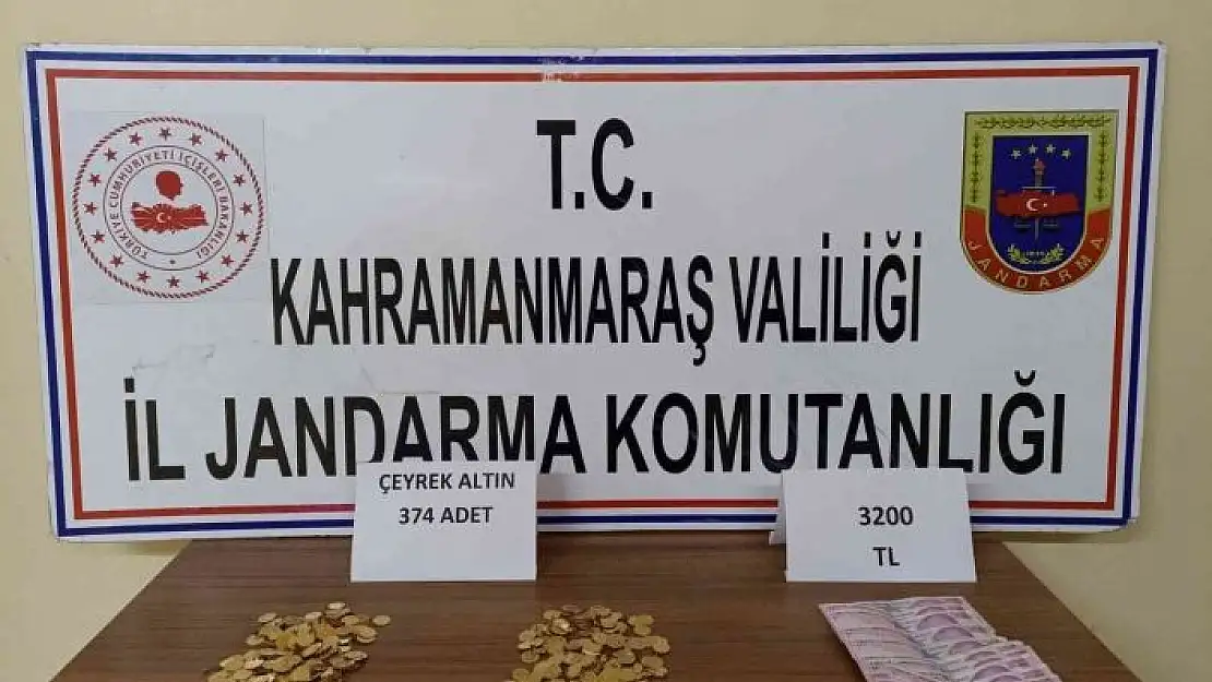 'Dolandırıcılar 374 çeyrek altın ile yakalandı'