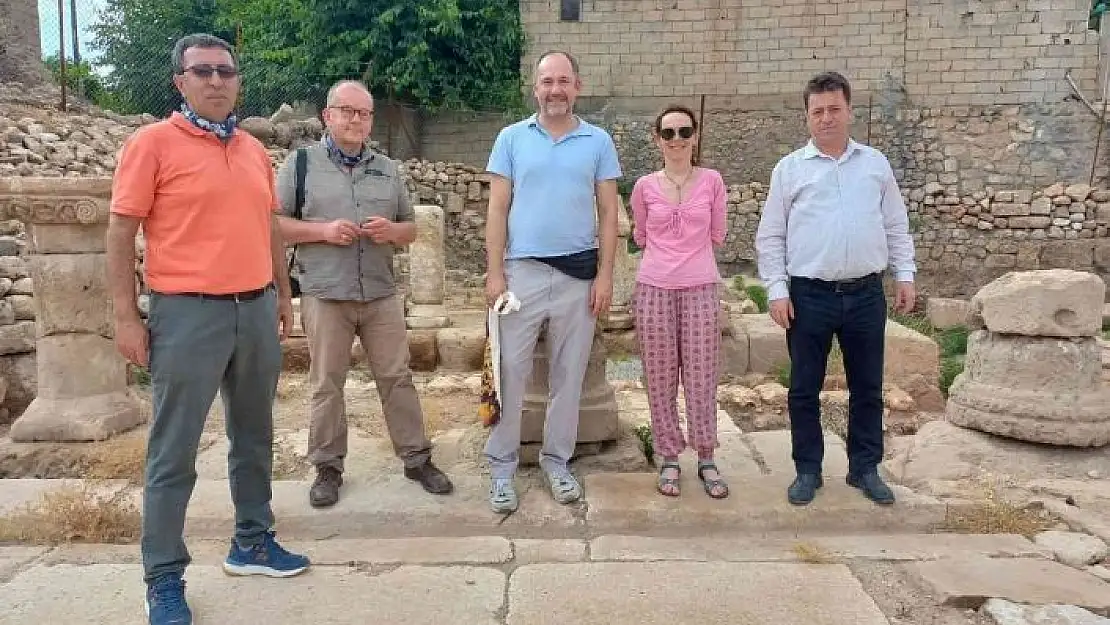'Doliche kazı ekibi Perre´de incelemelerde bulundu'