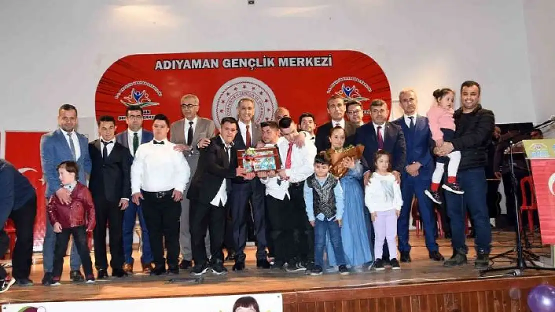 'Down sendromlu çocuklar hem eğlendi hem eğlendirdi'