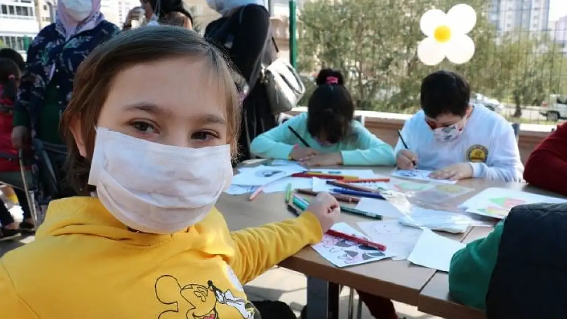 'Down sendromlu çocuklara özel rehabilitasyon merkezi'