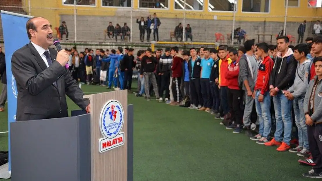 NIKE HALI SAHA LİSELER LİGİ BAŞLADI