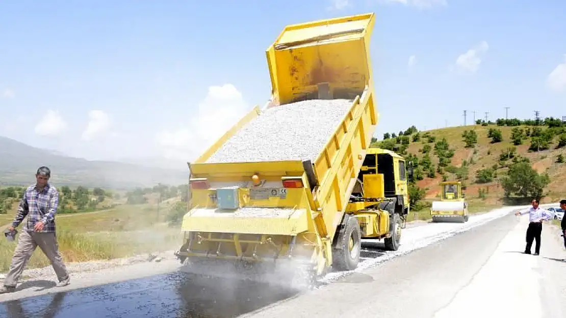 DOĞANŞEHİR HUDUT VE FINDIKLI MAHALLE YOLLARI ASFALTLANDI