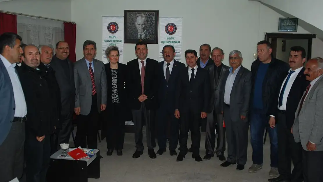 'AĞBABA '' DEMOKRASİNİN OLMAZSA OLMAZ KOŞULU MUHTARLIKTIR'