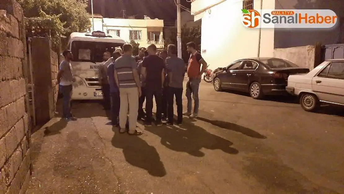 Düğün sonrası yumruklar konuştu