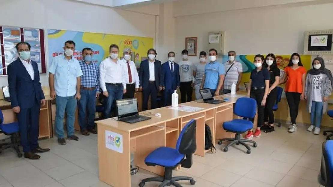 'EBA Destek Noktası Turgut Özal Anadolu Lisesi oldu'