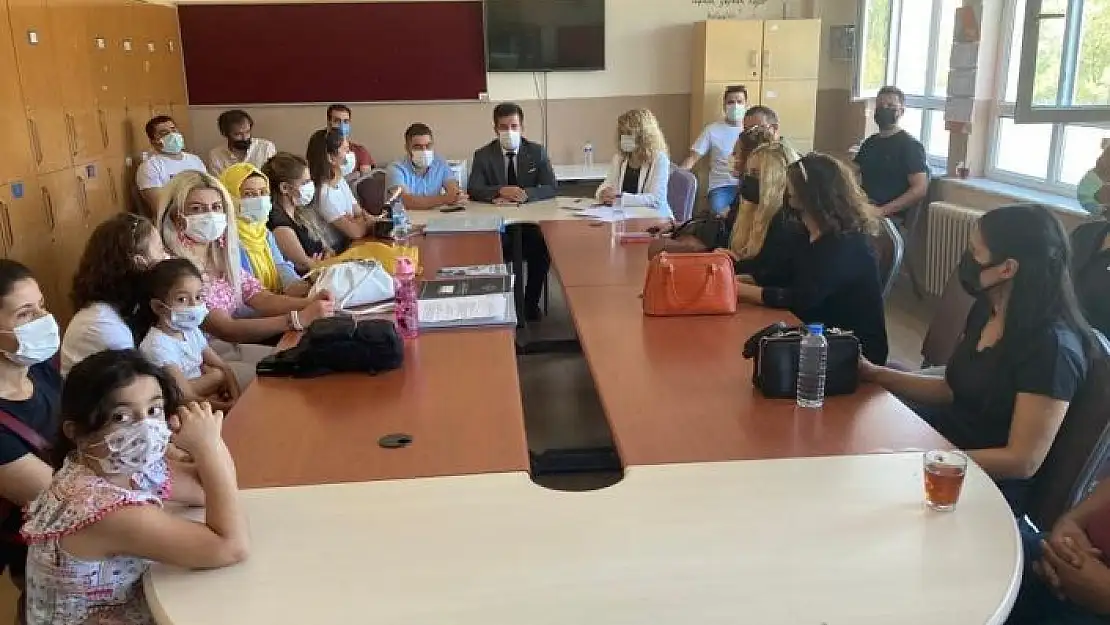 'Eğitimde pandemi kurallarına riayet edilmesi istendi'