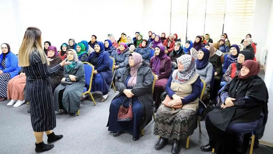 'Elazığ Belediyesi´nden Ahıska Türklerine psiko-sosyal destek'