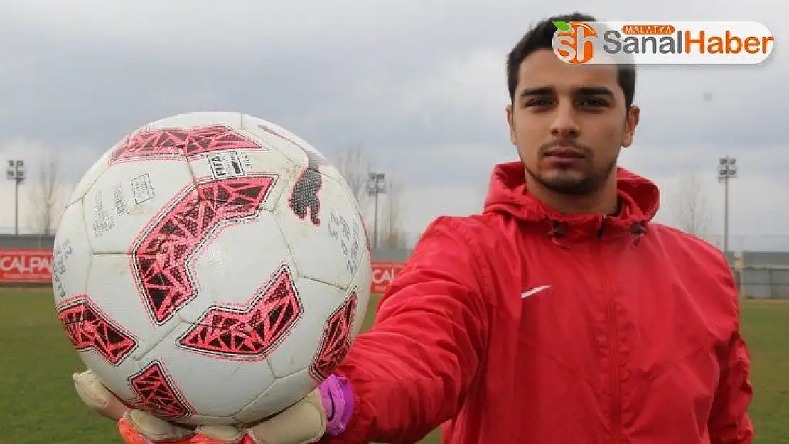 Elazığ Belediyespor eski kalecisini aldı