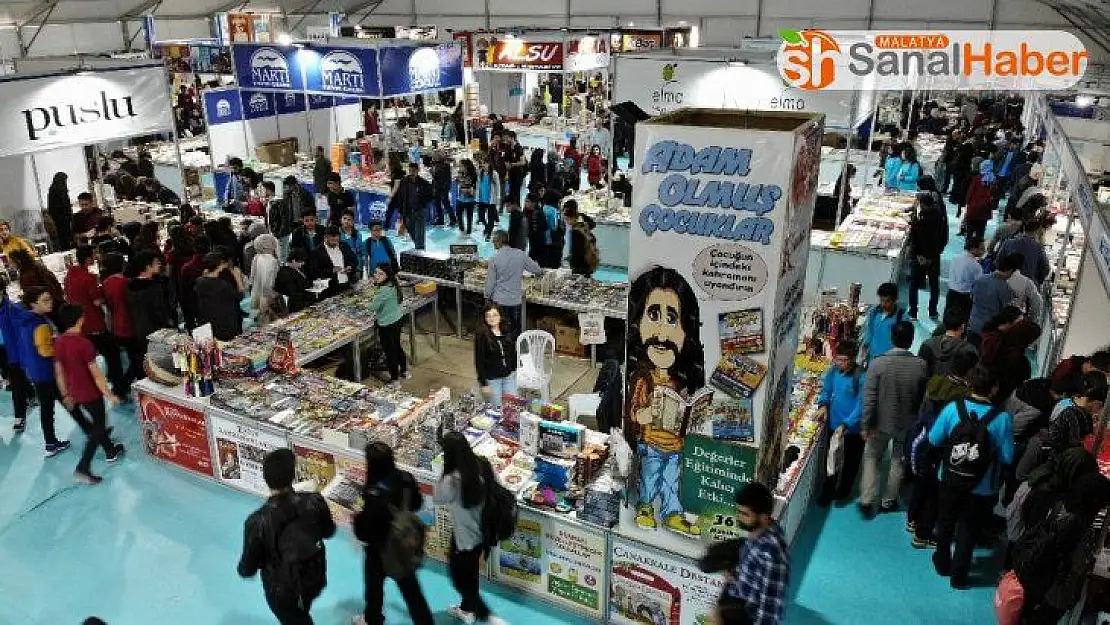 Elazığ'da 'Kitap Fuarı' yoğun katılımla açıldı