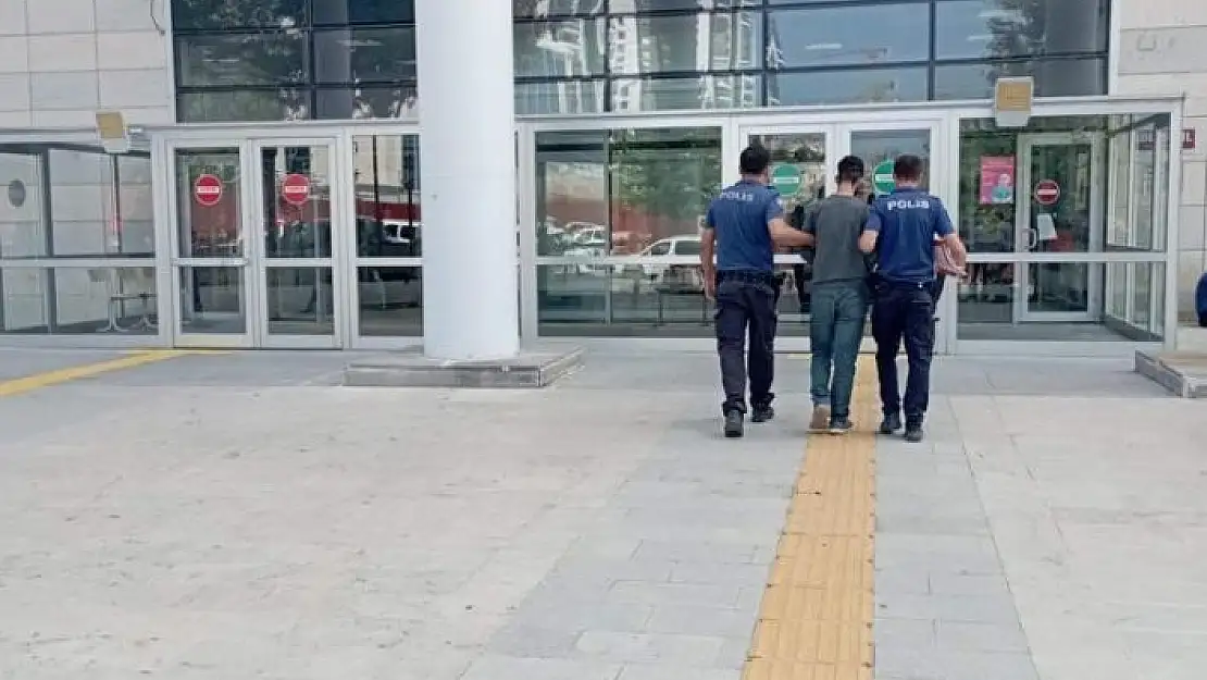 'Elazığ´da 12 suç kaydı olan şüpheli tutuklandı'